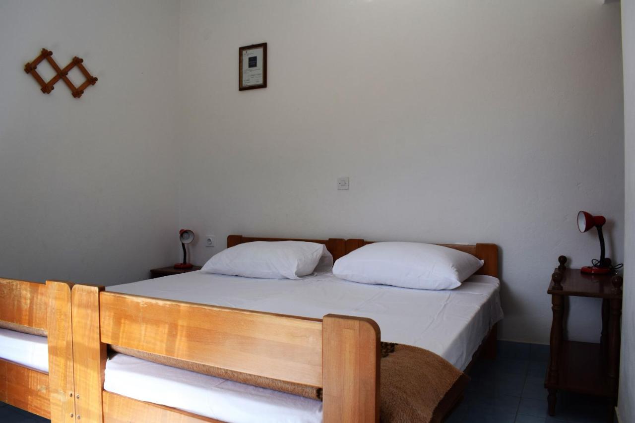 Apartments By The Sea Kabli, Peljesac - 10225 Brijesta Kültér fotó