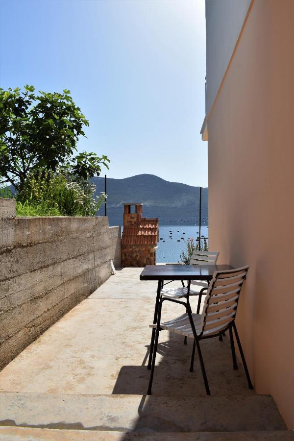 Apartments By The Sea Kabli, Peljesac - 10225 Brijesta Kültér fotó
